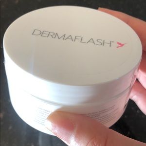 Dermaflash resurfacing peel pads